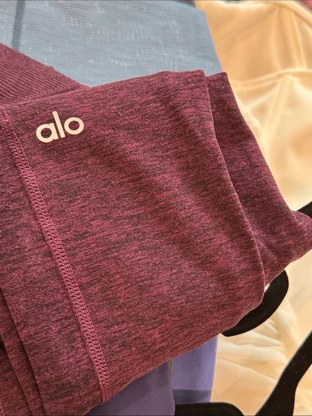 ALO Yoga Deep Purple full  Leggings